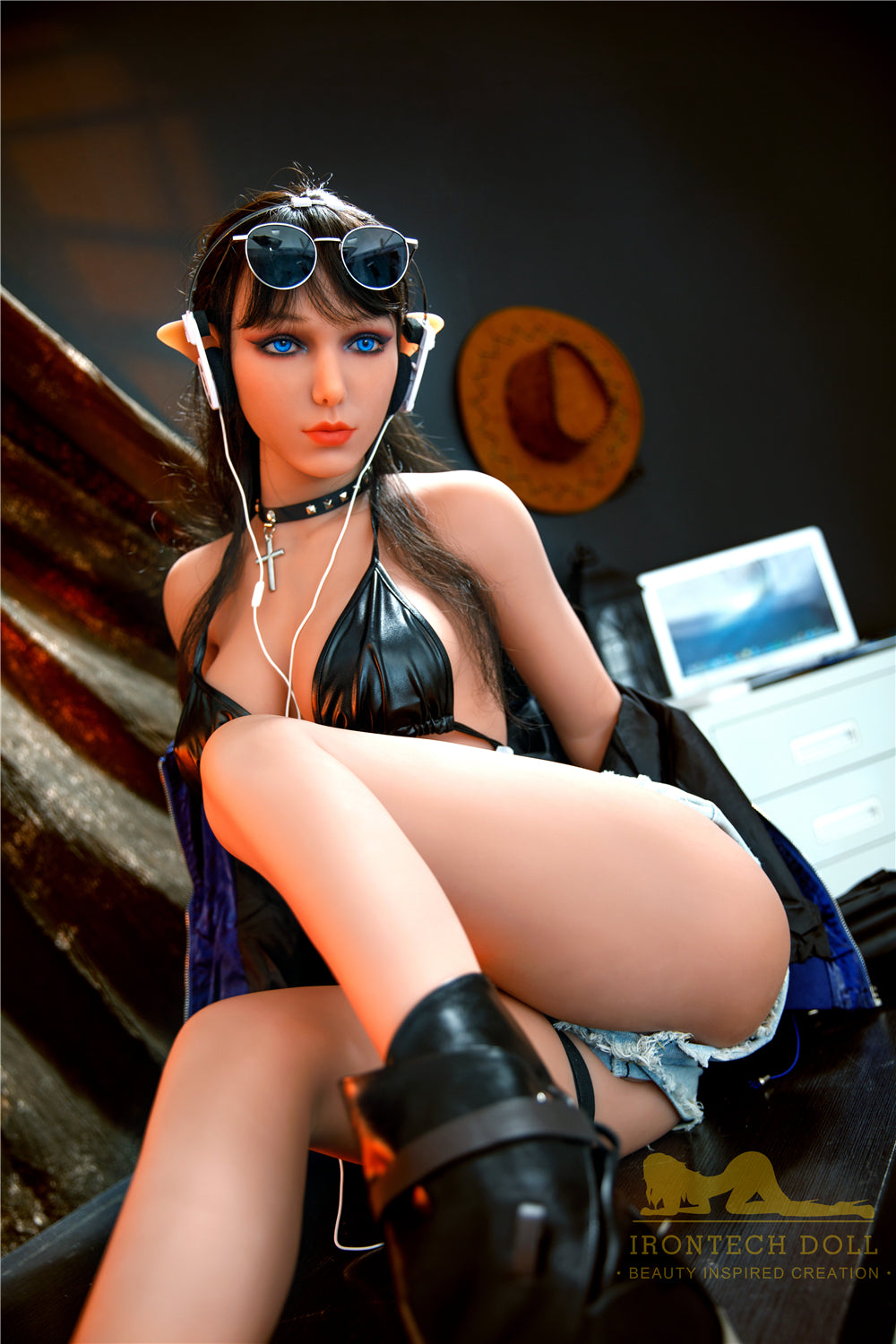 167CM Irontech Dolls, Beautiful Scarlet Full Size Sex Dolls with Big Boobs and Ass for Men Masturbation